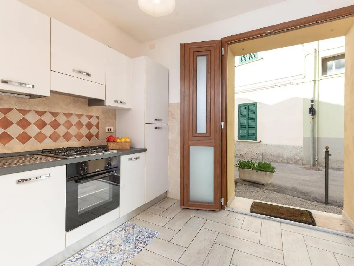 Apartment La Casetta Dei Pescatori By Interhome Follonica 0*,  Italia