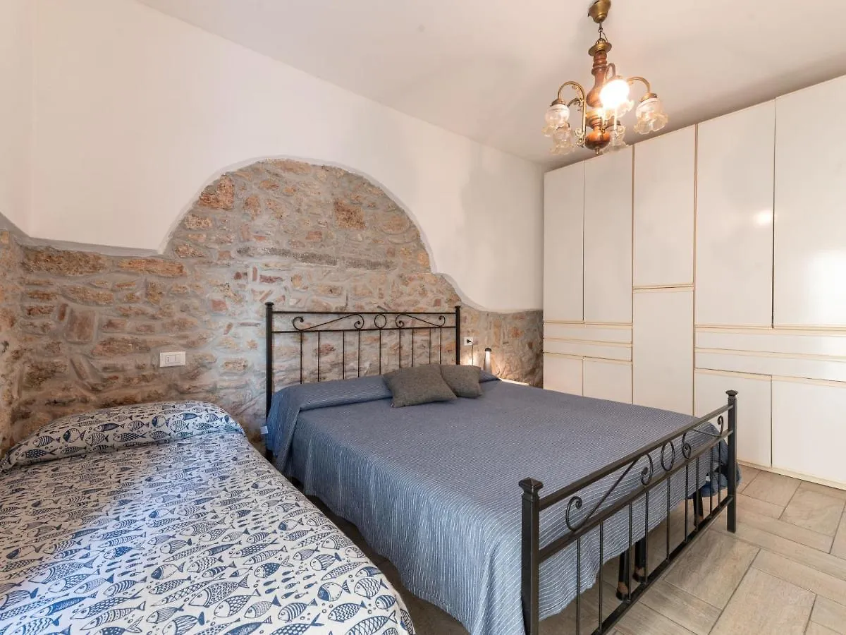 Apartment La Casetta Dei Pescatori By Interhome Follonica