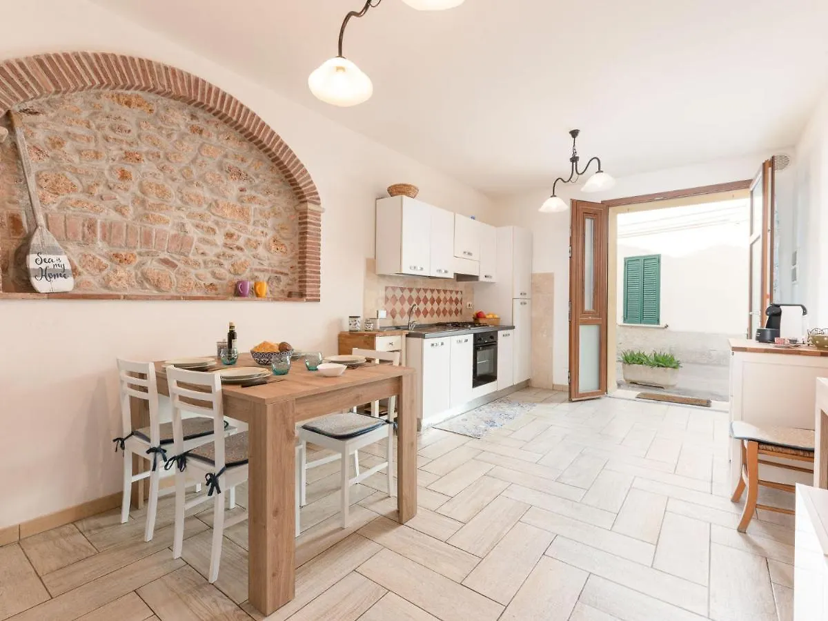 Apartment La Casetta Dei Pescatori By Interhome Follonica Italia
